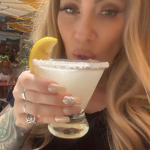 Meet your Posher, Deb